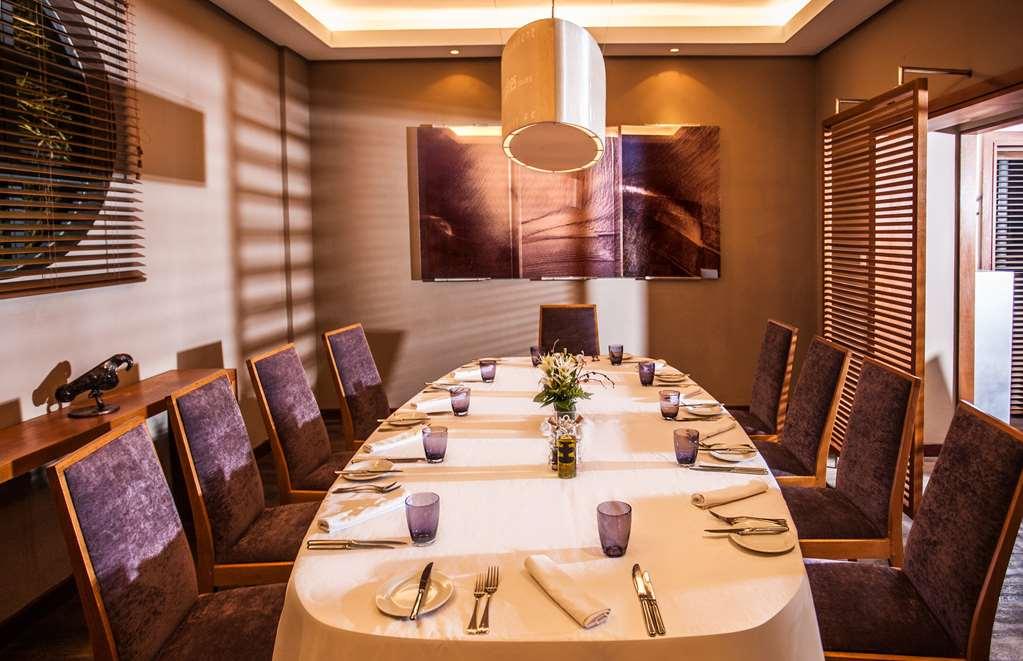 Hennessy Park Hotel Quatre Bornes Restaurant photo